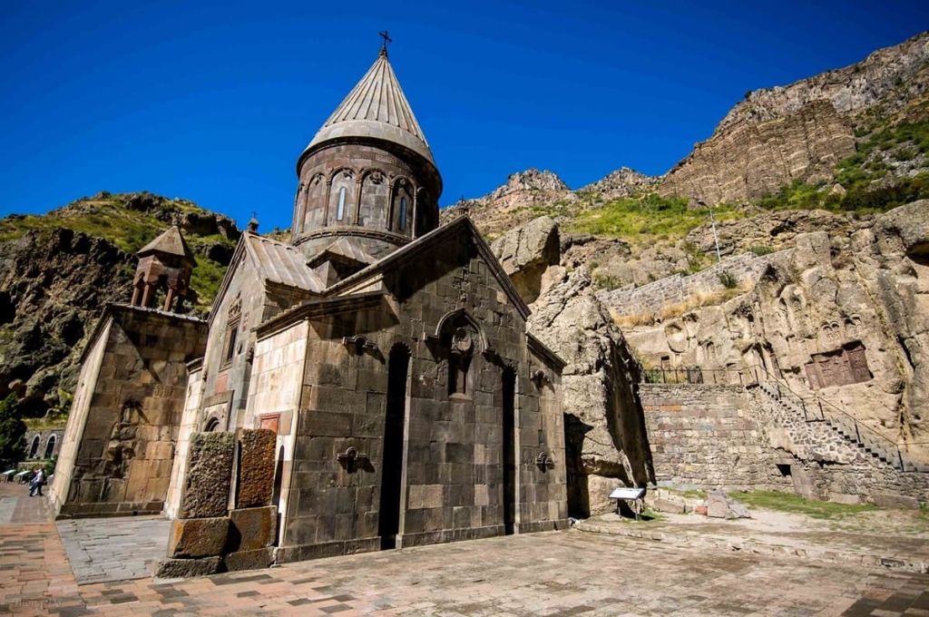 کلیسای گغارد ارمنستان؛ شاهکاری از تاریخ و معماری
