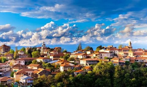 قیمت تور گرجستان​ در بهار 1404؛ تورهای اردیبهشت و خرداد