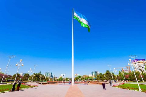 پرچم ازبکستان | نماد رنگها، تاریخ و هویت مردم ازبک در نقشه فرهنگی آسیا